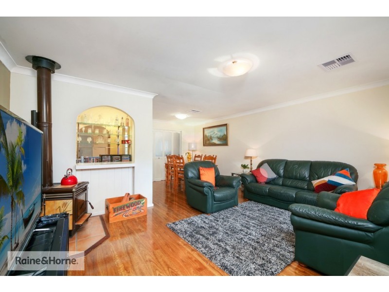 12 Dulkara Road, Woy Woy NSW 2256