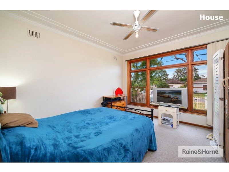 22 Birdwood Avenue, Umina Beach NSW 2257