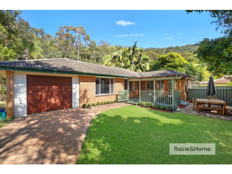 4 Peta Close, Umina Beach NSW 2257