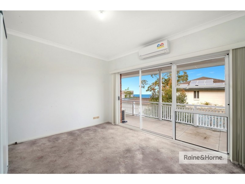 35 Kingsview Drive, Umina Beach NSW 2257