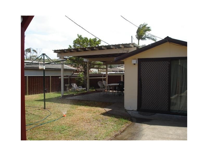 15 Breeze Street, Umina Beach NSW 2257