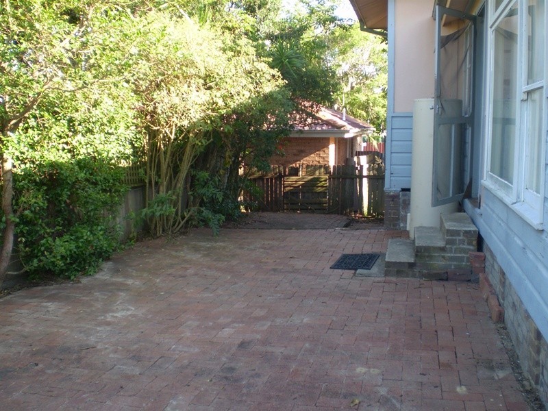 111 Broken Bay Road, Ettalong Beach NSW 2257