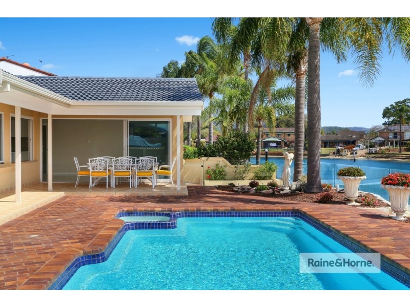 17 Long Arm Parade, St Huberts Island NSW 2257