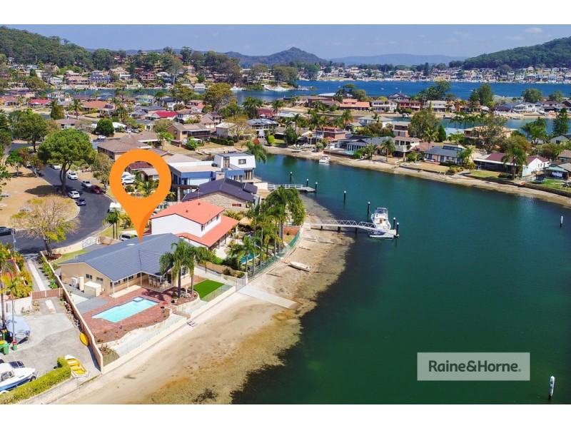 17 Long Arm Parade, St Huberts Island NSW 2257