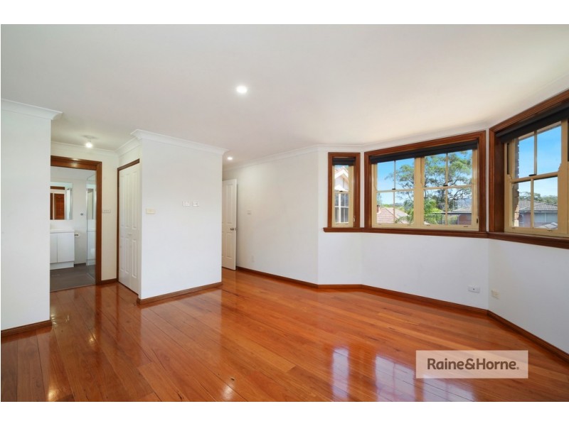 33 Bangalow Street, Ettalong Beach NSW 2257