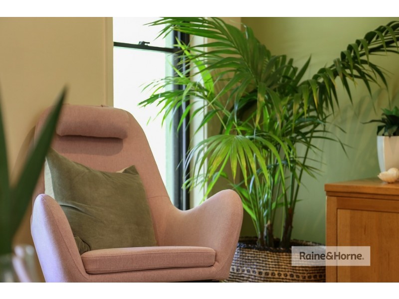 52 Pomona Road, Empire Bay NSW 2257