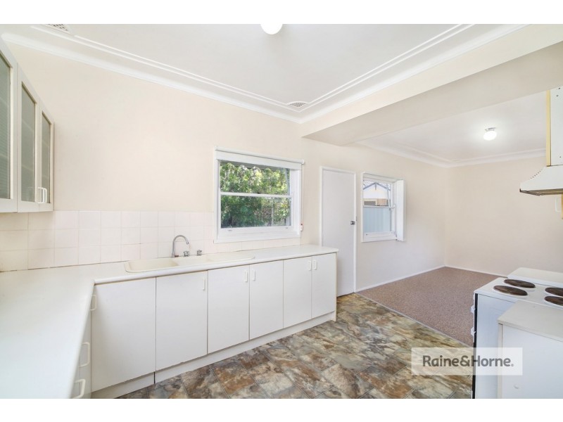 89 Ocean Beach Road, Woy Woy NSW 2256