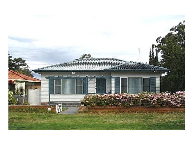 24 Pozieres Avenue, Umina Beach NSW 2257