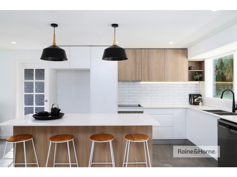 7 Knights Close, Umina Beach NSW 2257