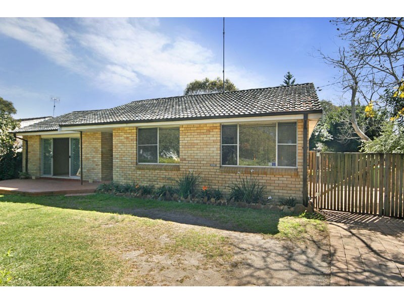 1 Mackenzie Avenue, Woy Woy NSW 2256