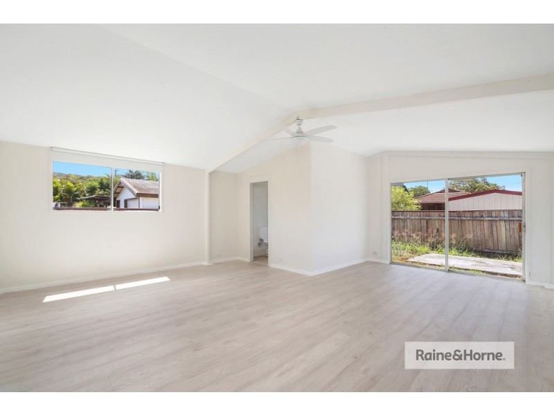 61a McEvoy Ave, Umina Beach NSW 2257