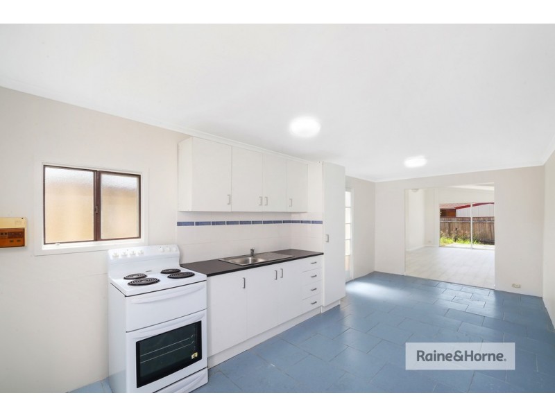 61a McEvoy Ave, Umina Beach NSW 2257