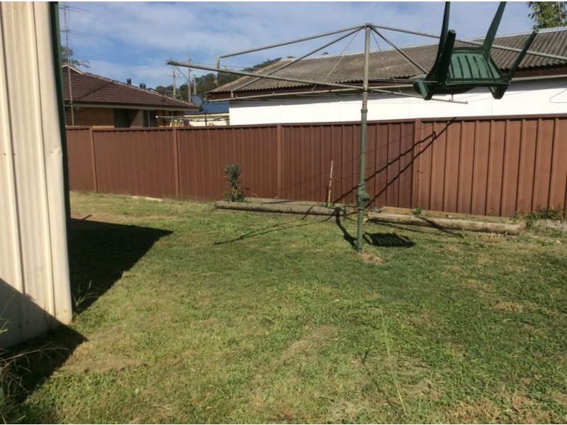 61a McEvoy Ave, Umina Beach NSW 2257