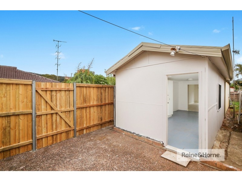 61a McEvoy Ave, Umina Beach NSW 2257