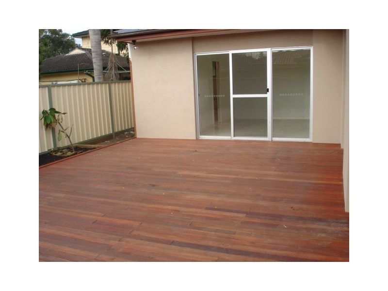 2/290 Ocean Beach Road, Umina Beach NSW 2257