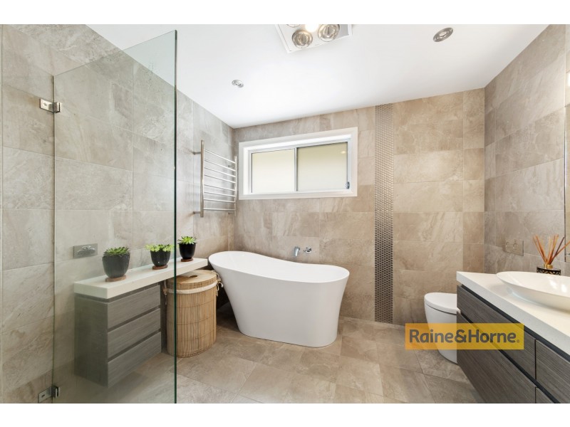 19 Marina View Parade, St Huberts Island NSW 2257