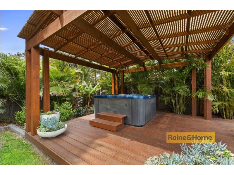 19 Marina View Parade, St Huberts Island NSW 2257