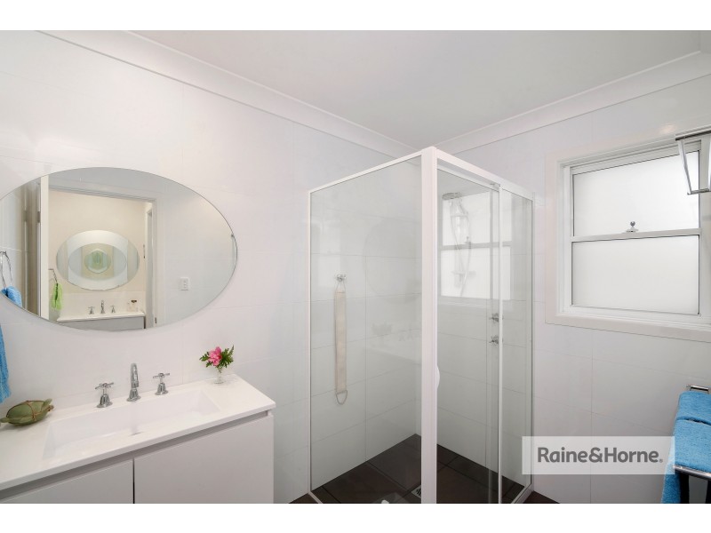 42 Palm Street, Ettalong Beach NSW 2257