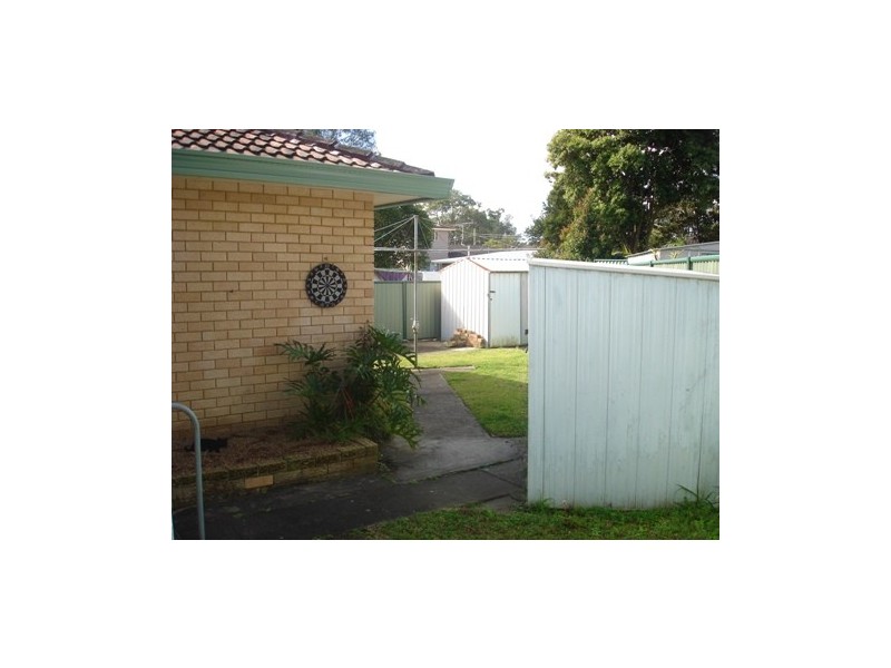 32 Golden Avenue, Point Clare NSW 2250