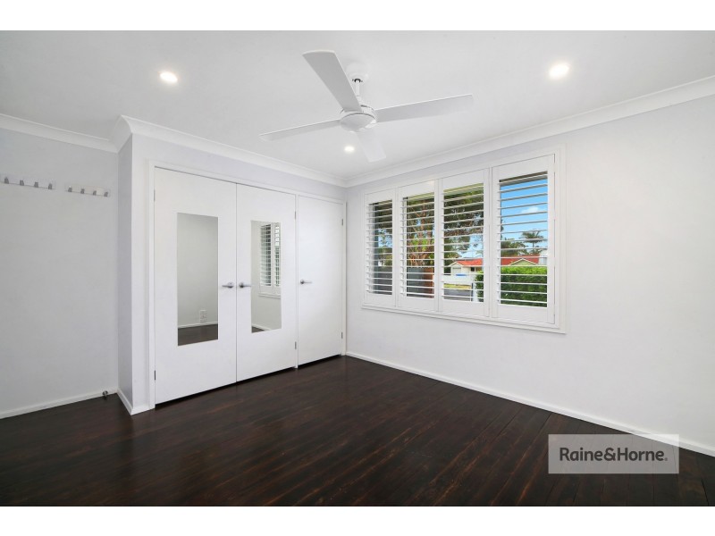 11 Marina View Parade, St Huberts Island NSW 2257