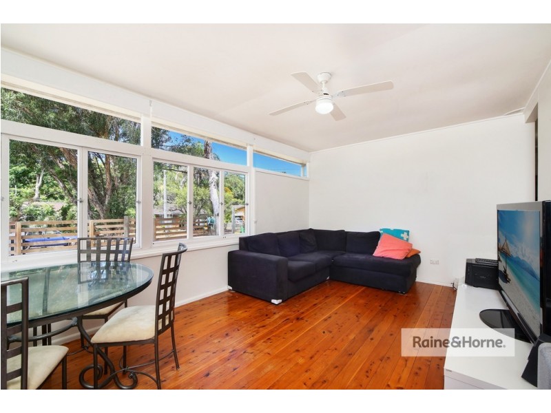 12 Karloo Road, Umina Beach NSW 2257