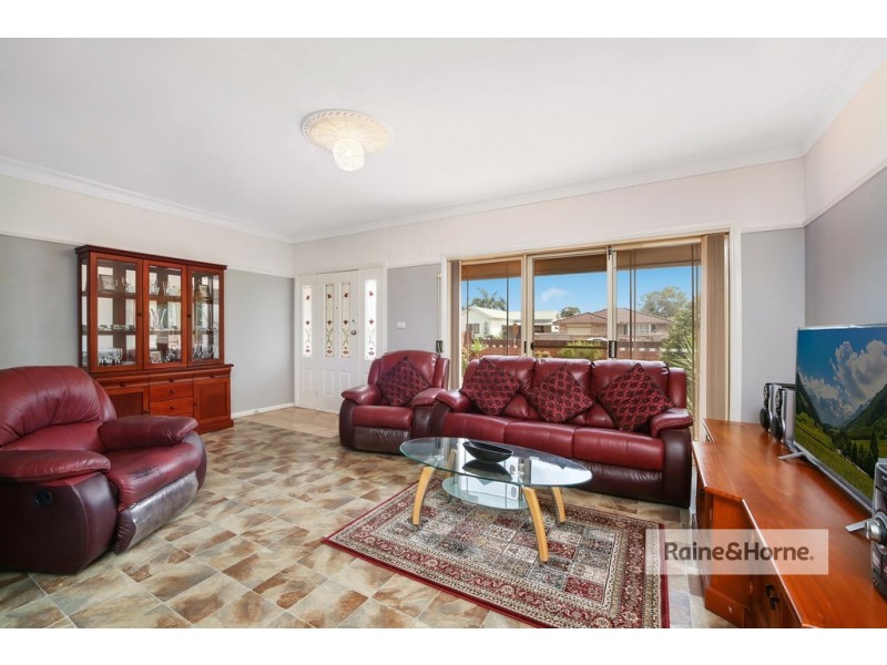 16 Pozieres Avenue, Umina Beach NSW 2257