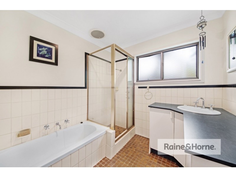 17 Lakeview Parade, Umina Beach NSW 2257