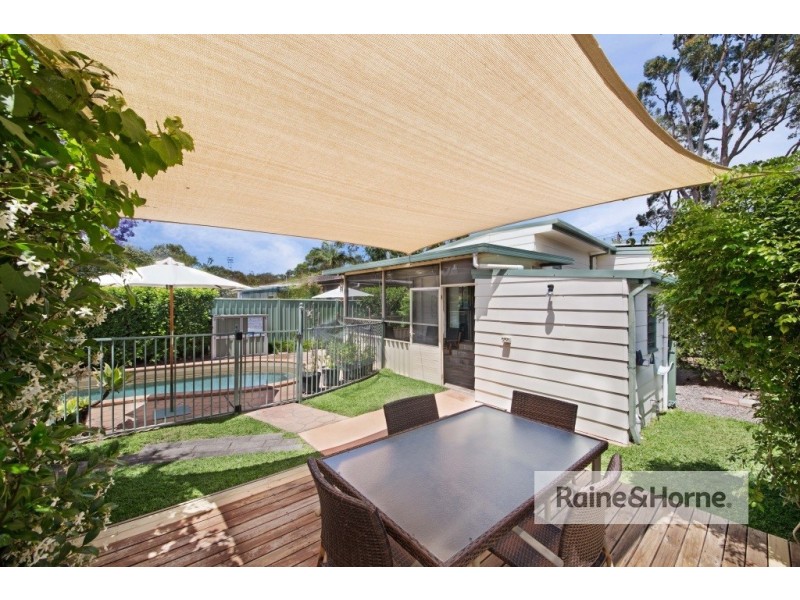 17 Lakeview Parade, Umina Beach NSW 2257