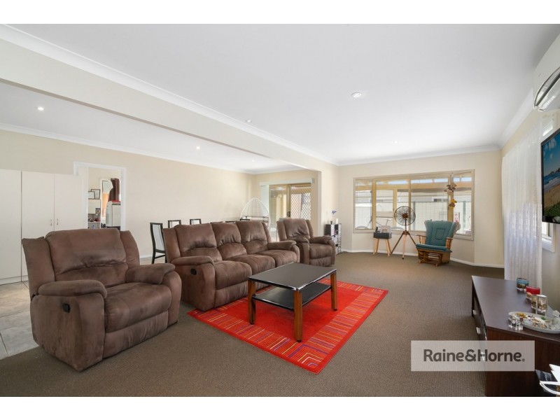 19 Kahibah Road, Umina Beach NSW 2257