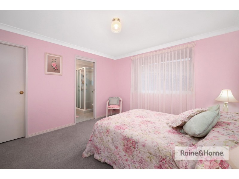 42 Cowper Road, Umina Beach NSW 2257