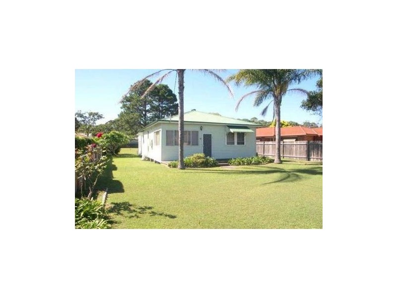 35 Flathead Road, Ettalong Beach NSW 2257