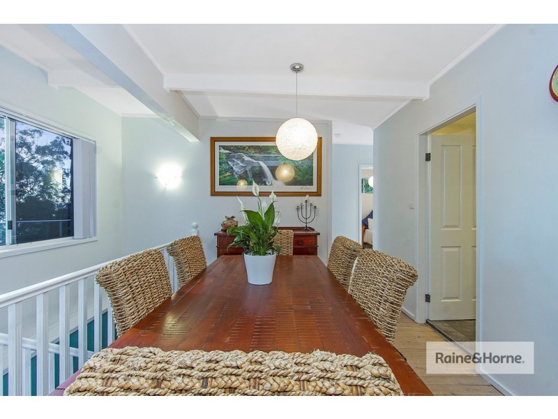 15 Daley Avenue, Daleys Point NSW 2257