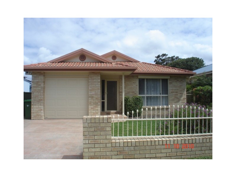 39 Picnic Parade, Ettalong Beach NSW 2257