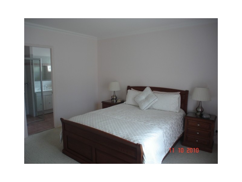39 Picnic Parade, Ettalong Beach NSW 2257