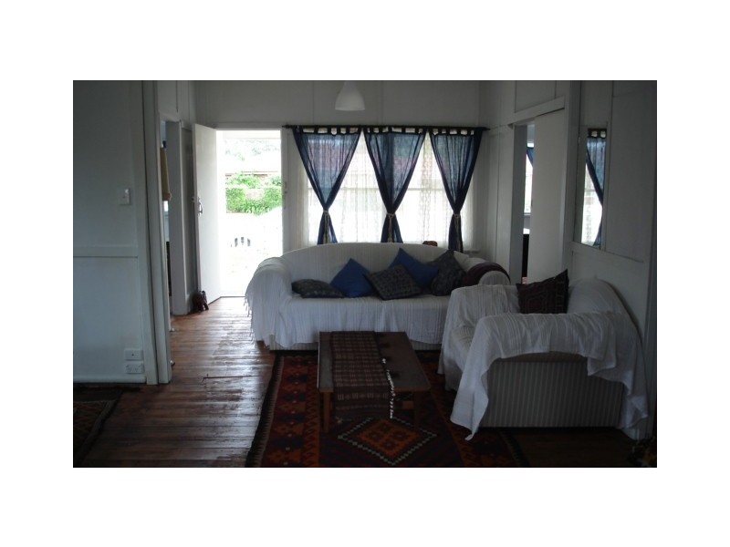 152 Barrenjoey Road, Ettalong Beach NSW 2257