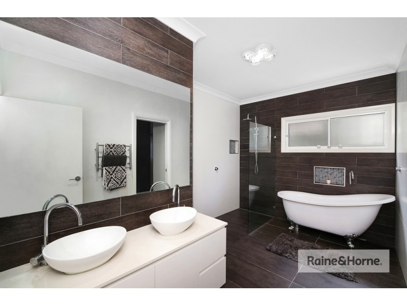 50 Bangalow Street, Ettalong Beach NSW 2257