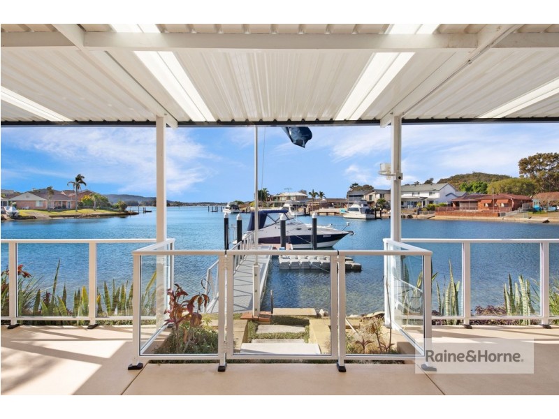 7 Mooring Place, St Huberts Island NSW 2257