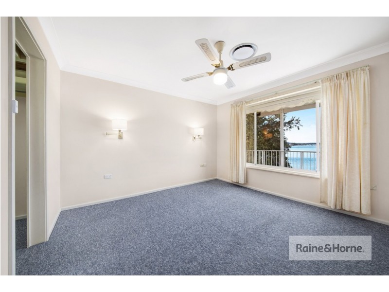 7 Mooring Place, St Huberts Island NSW 2257