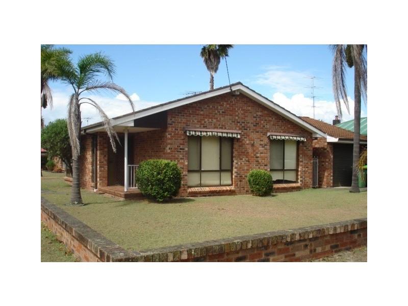 1/16 Uligandi Street, Ettalong Beach NSW 2257