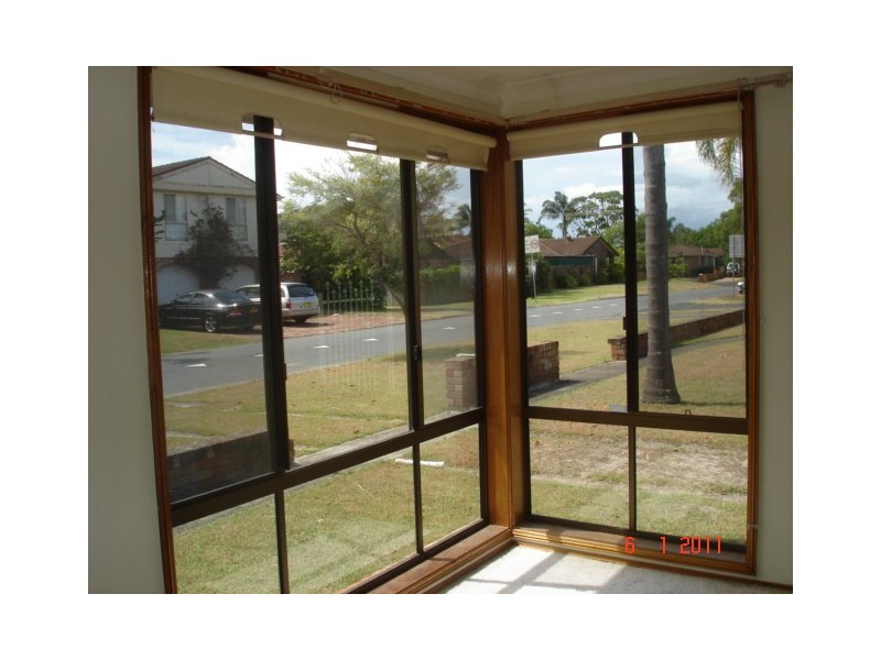 1/16 Uligandi Street, Ettalong Beach NSW 2257