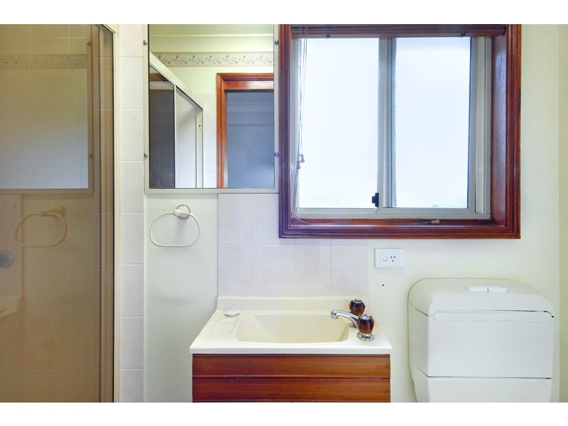 2/58 Yugari Crescent, Daleys Point NSW 2257