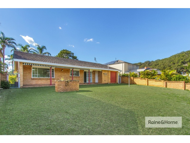 8 Helmsman Boulevard, St Huberts Island NSW 2257