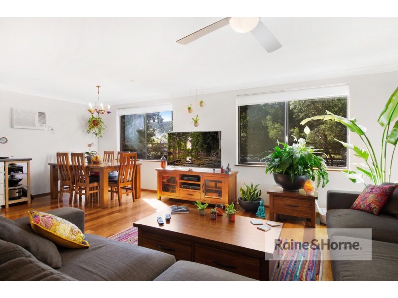 15 McLaurin Road, Umina Beach NSW 2257