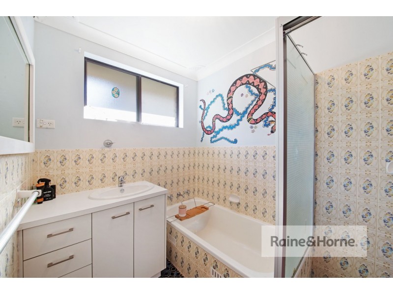 15 McLaurin Road, Umina Beach NSW 2257