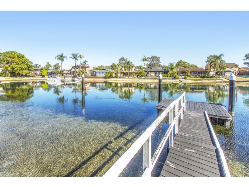 9 Long Arm Parade, St Huberts Island NSW 2257