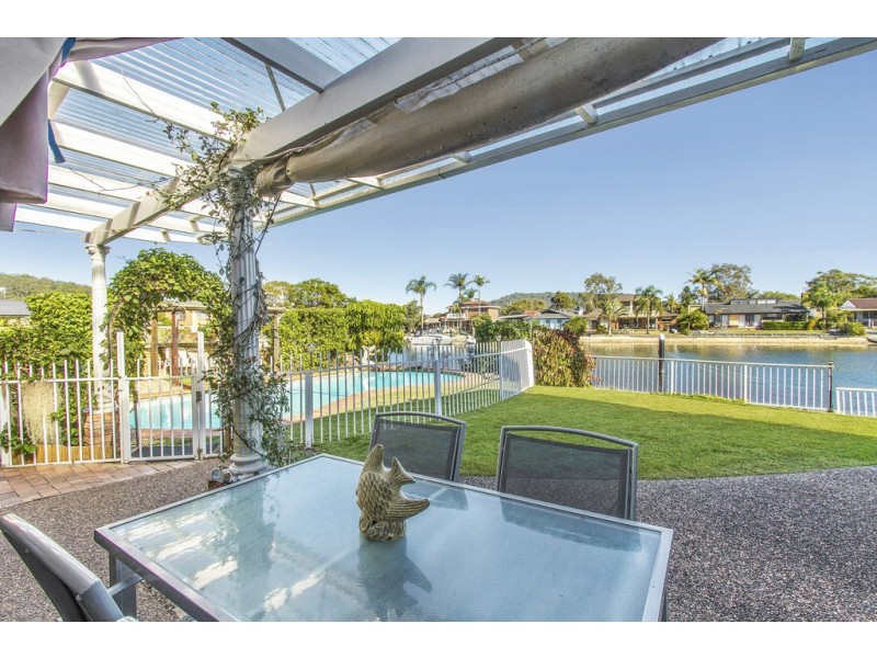 9 Long Arm Parade, St Huberts Island NSW 2257