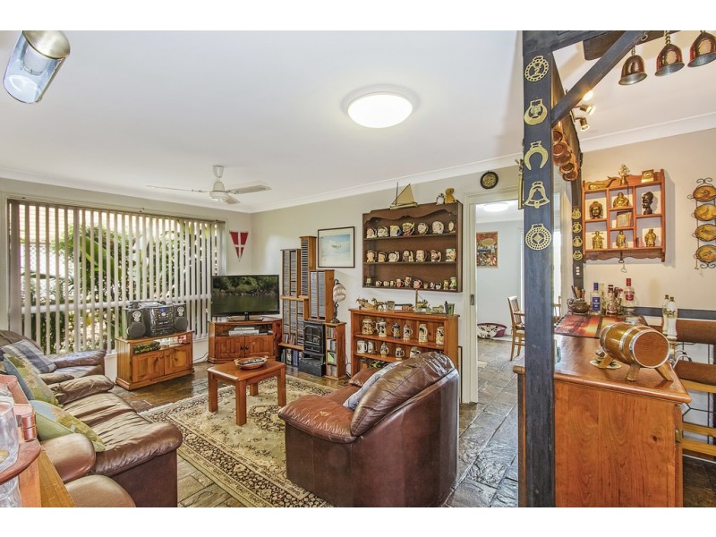 9 Long Arm Parade, St Huberts Island NSW 2257