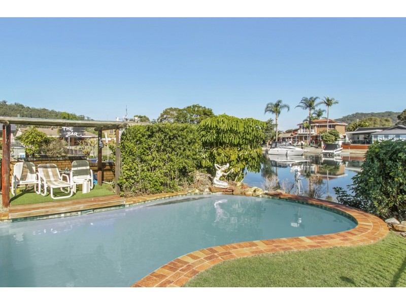 9 Long Arm Parade, St Huberts Island NSW 2257