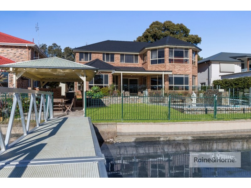 20 Marina View Parade, St Huberts Island NSW 2257