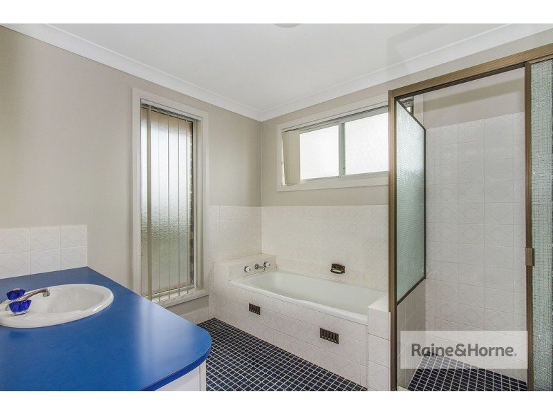 115 Helmsman Boulevarde, St Huberts Island NSW 2257